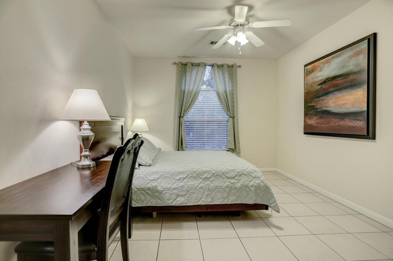 Villa Laverne 3 Bedroom Suite Furnished Condos Houston Eksteriør billede