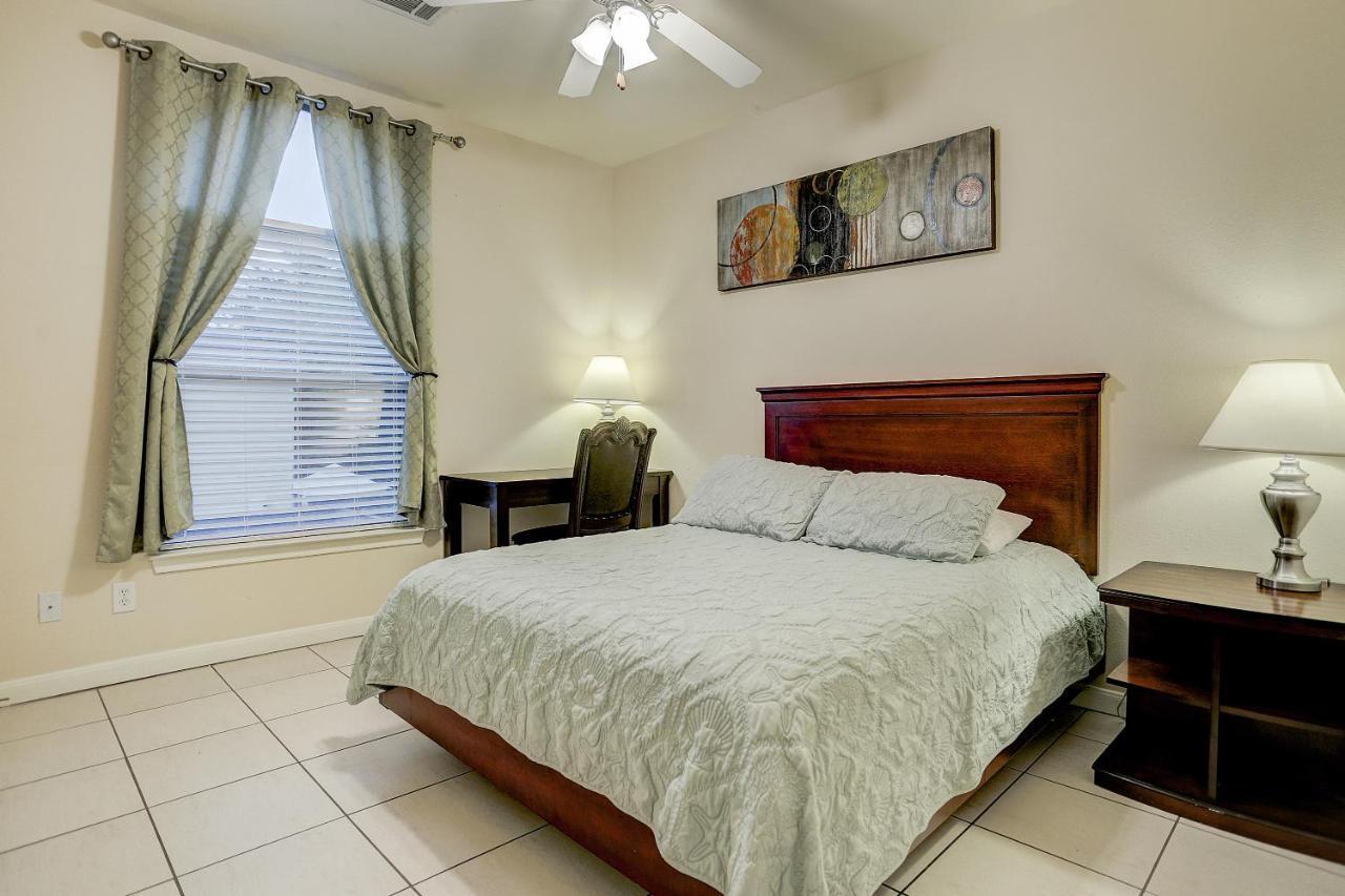 Villa Laverne 3 Bedroom Suite Furnished Condos Houston Eksteriør billede