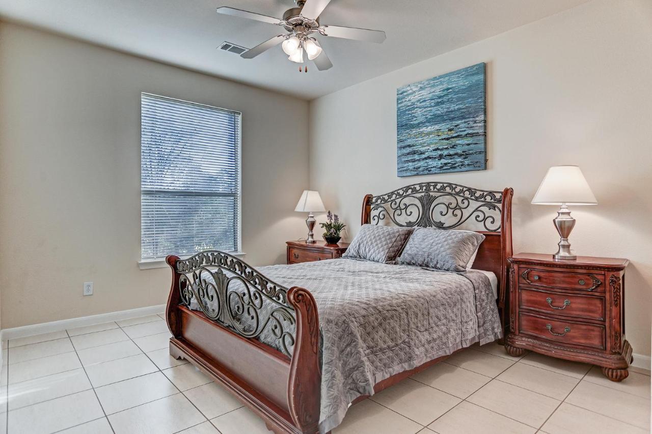 Villa Laverne 3 Bedroom Suite Furnished Condos Houston Eksteriør billede