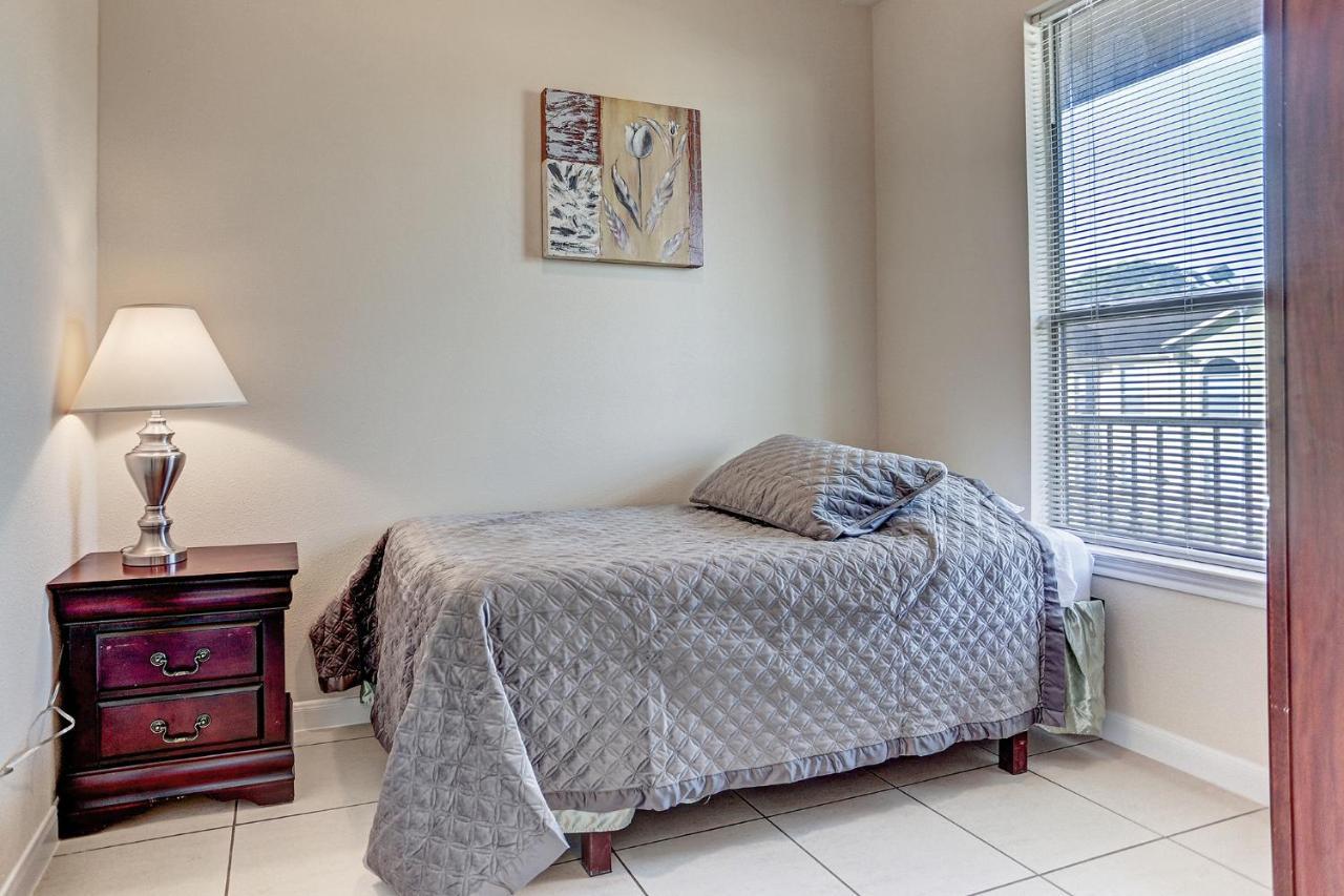 Villa Laverne 3 Bedroom Suite Furnished Condos Houston Eksteriør billede