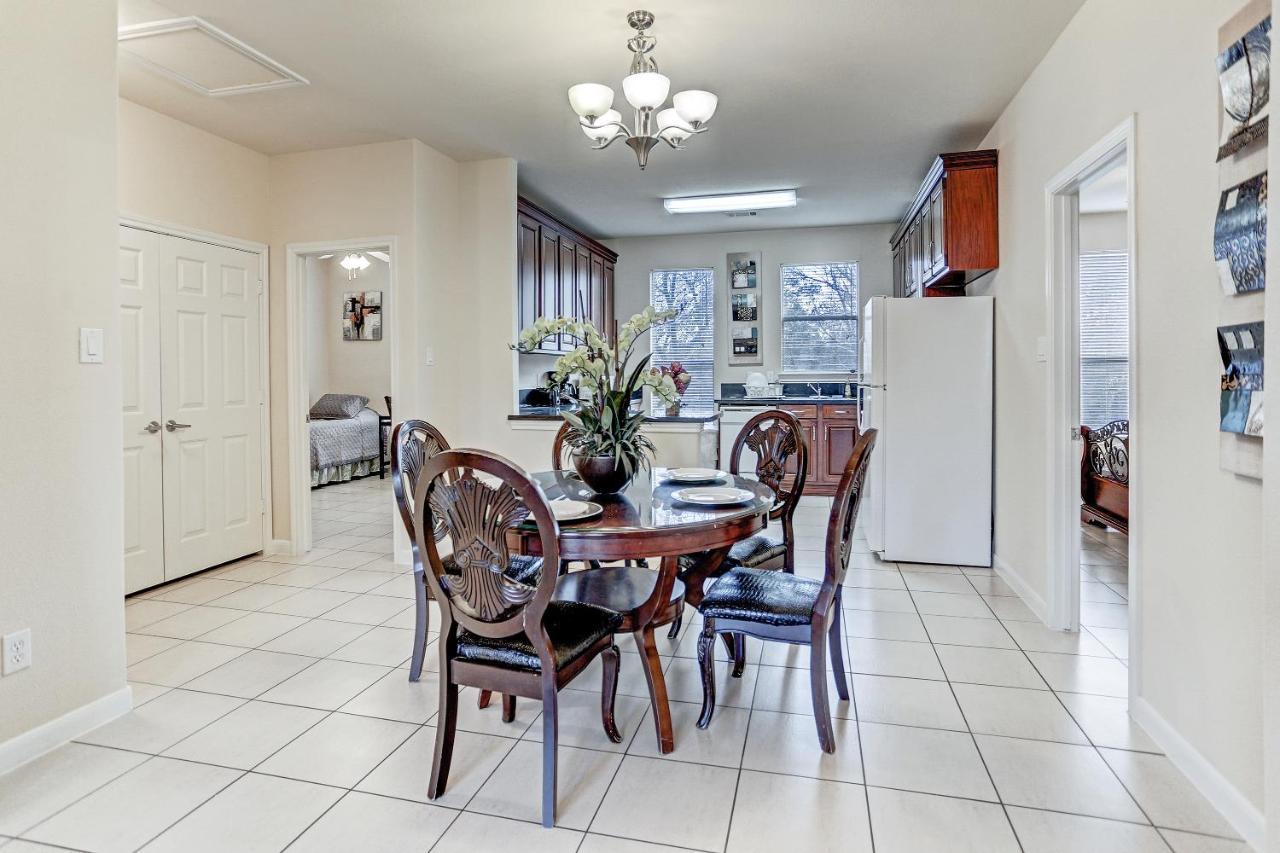Villa Laverne 3 Bedroom Suite Furnished Condos Houston Eksteriør billede